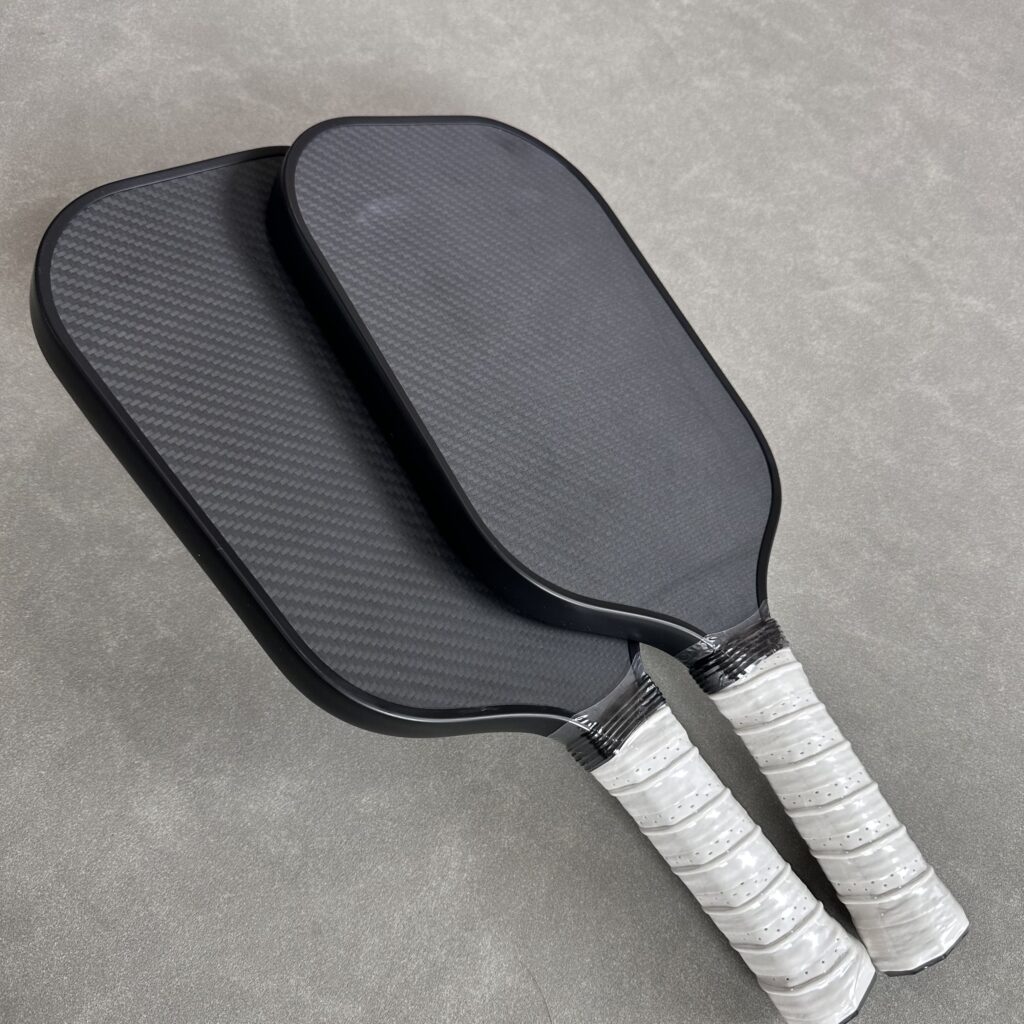 Choosing the Right Pickleball Paddle